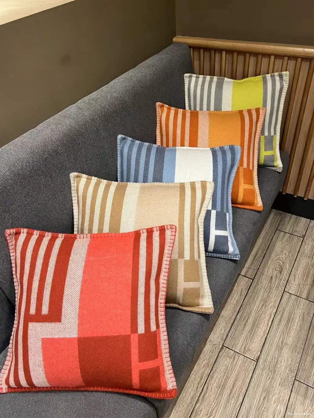 ITHAQUE THROW PILLOW HERMES WOOL 0504